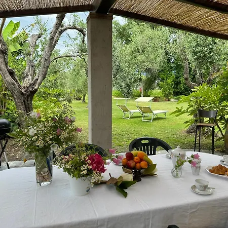 Casa Romana Holiday home *