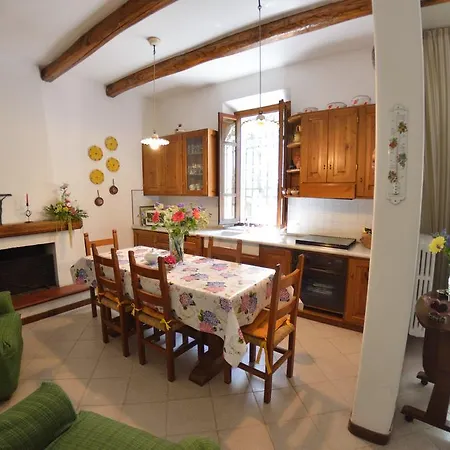بيت للعطل Casa Romana فياريجيو