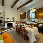 Casa Romana *