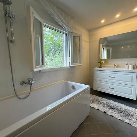 Casa Romana Будинок відпочинку *